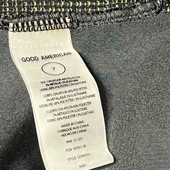 NWT Good American Always Fits Twisted Bikini Top Size 7 4X Swim Black Gold Shiny - Picture 3 of 6